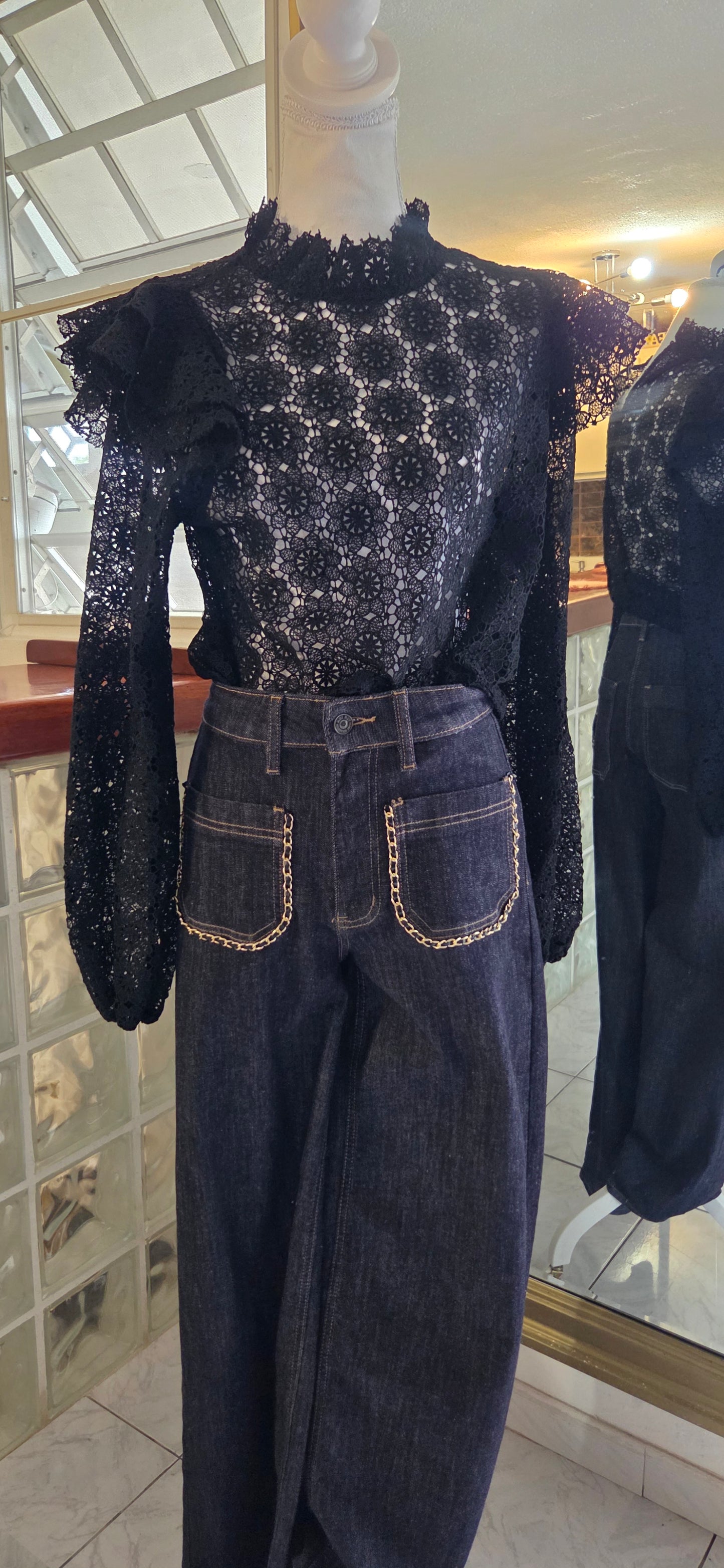 Blusa de encaje