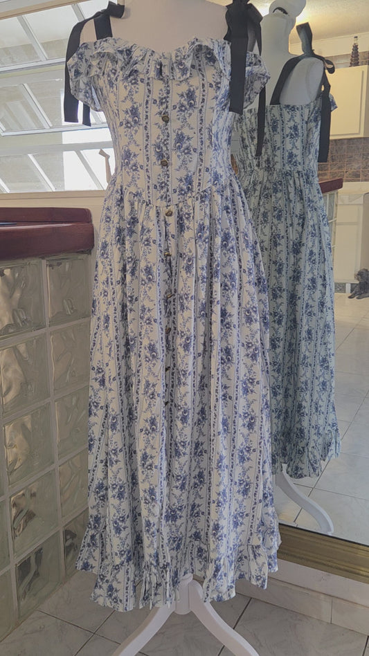 Sky maxi dress