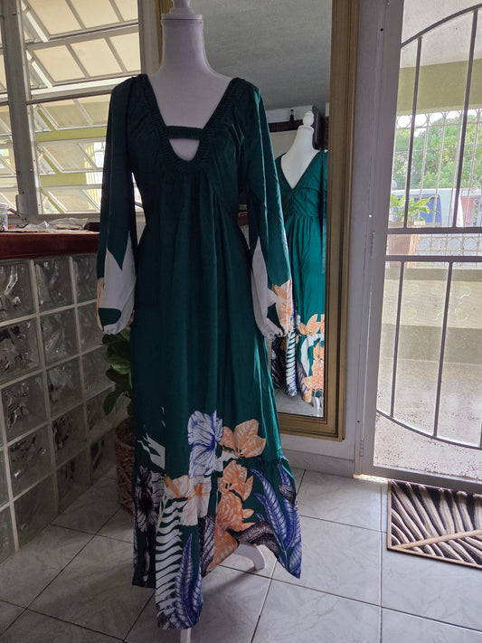 Maxi green dress