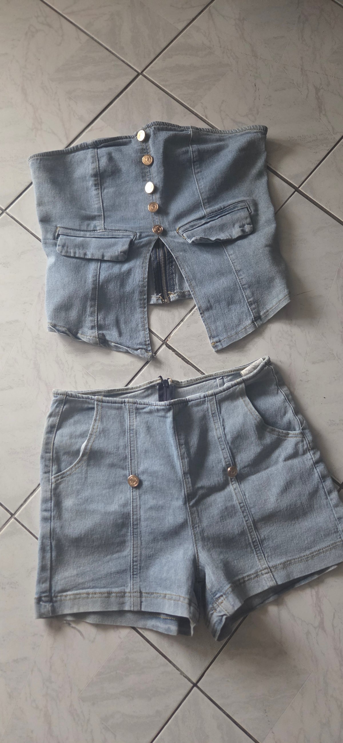 Denim button set