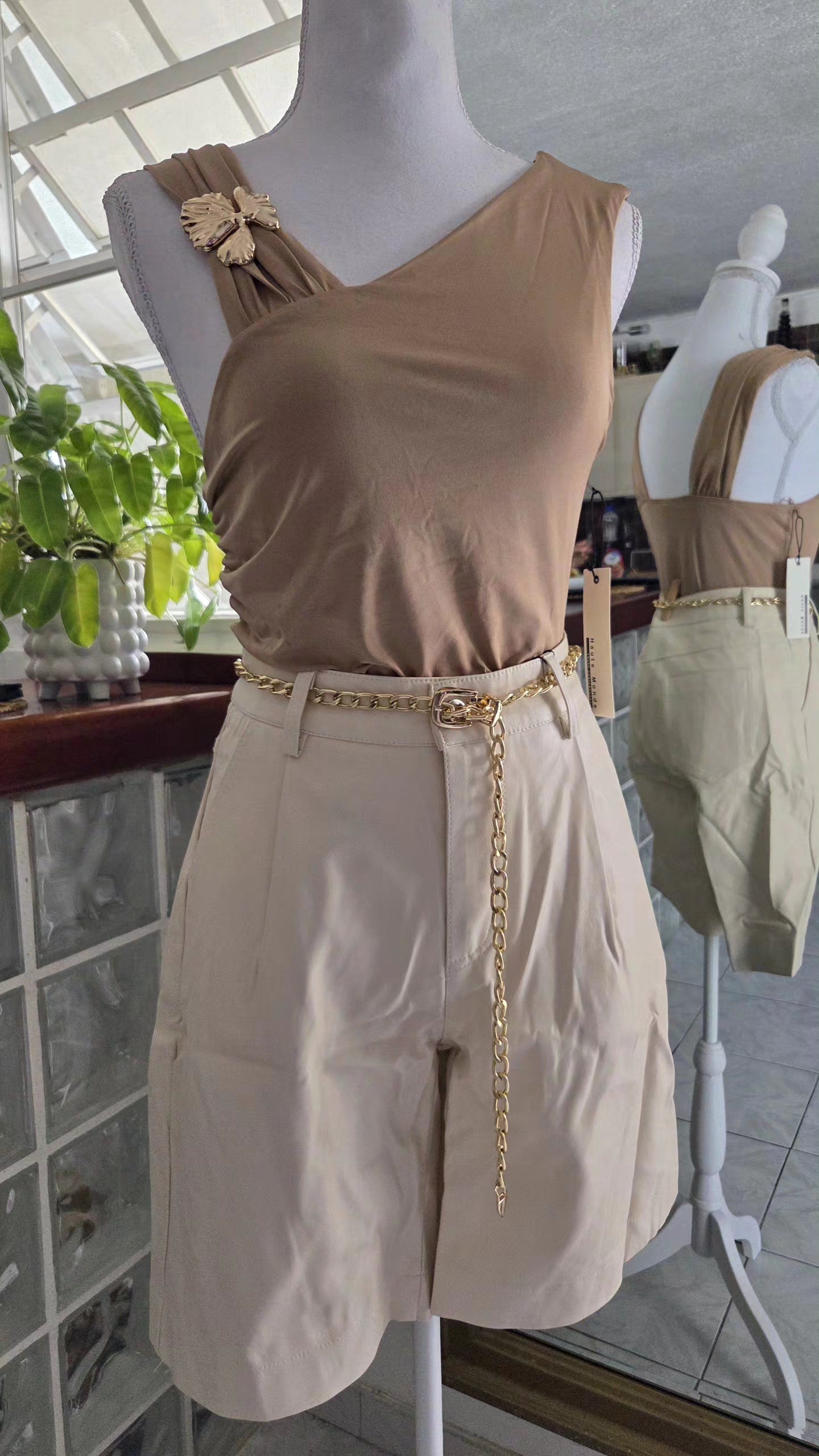 Leather short