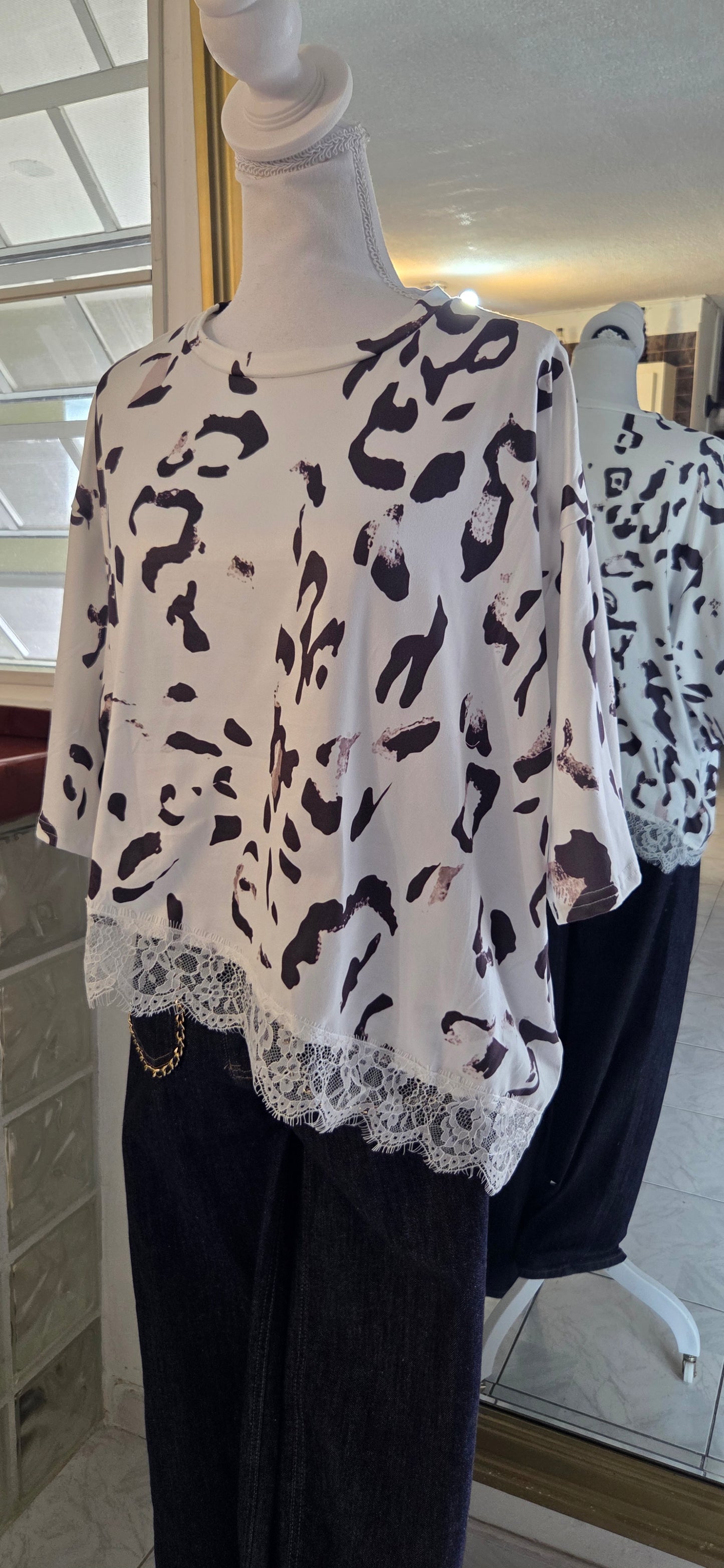 Zebra lace top