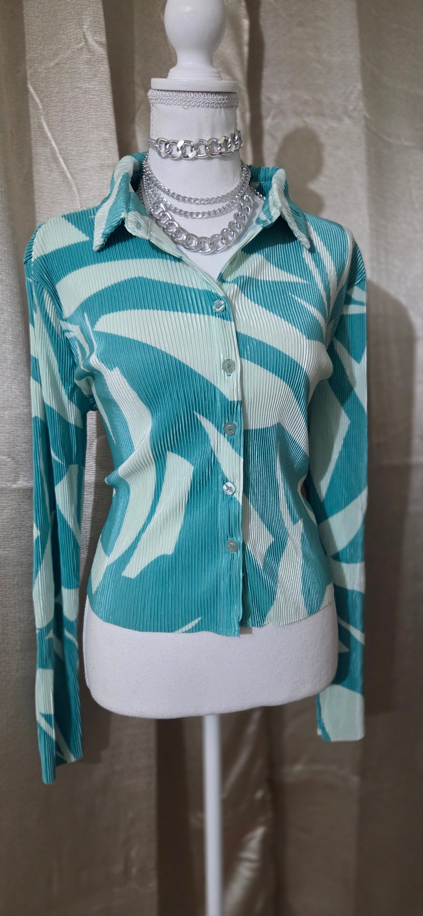 Shirt and top set