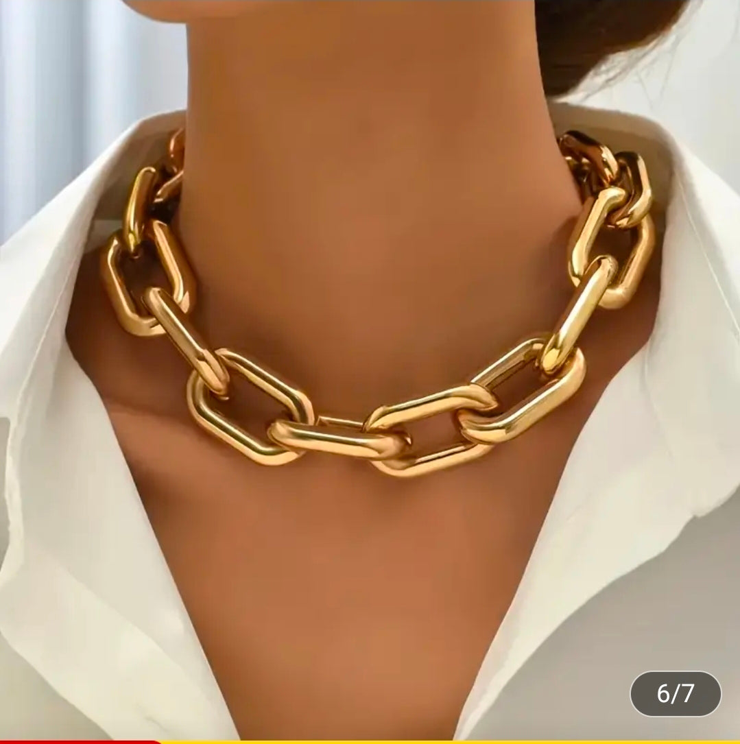 Collar grueso
