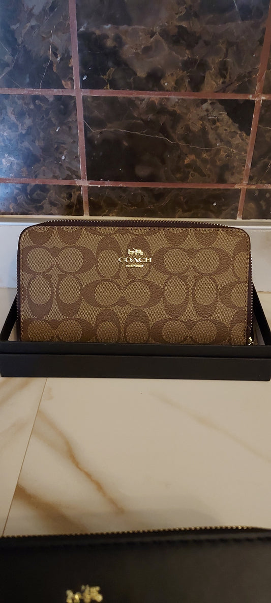 Wallet C